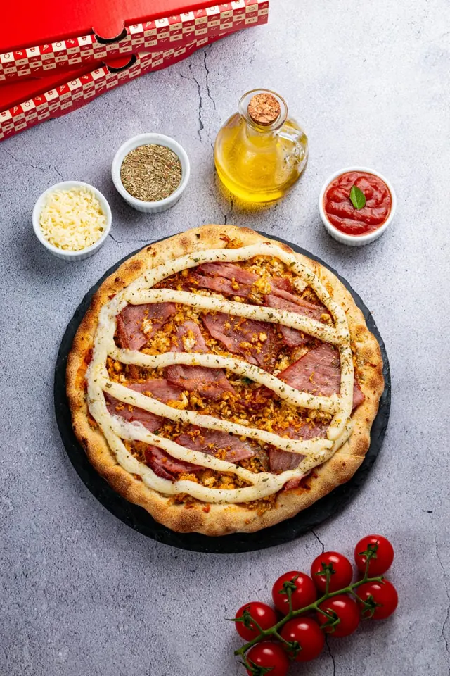 Pizza Boo Frango com Bacon e Catupiry®