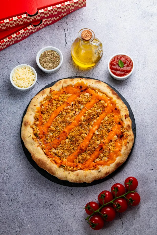 Pizza Boo Frango com Cheddar