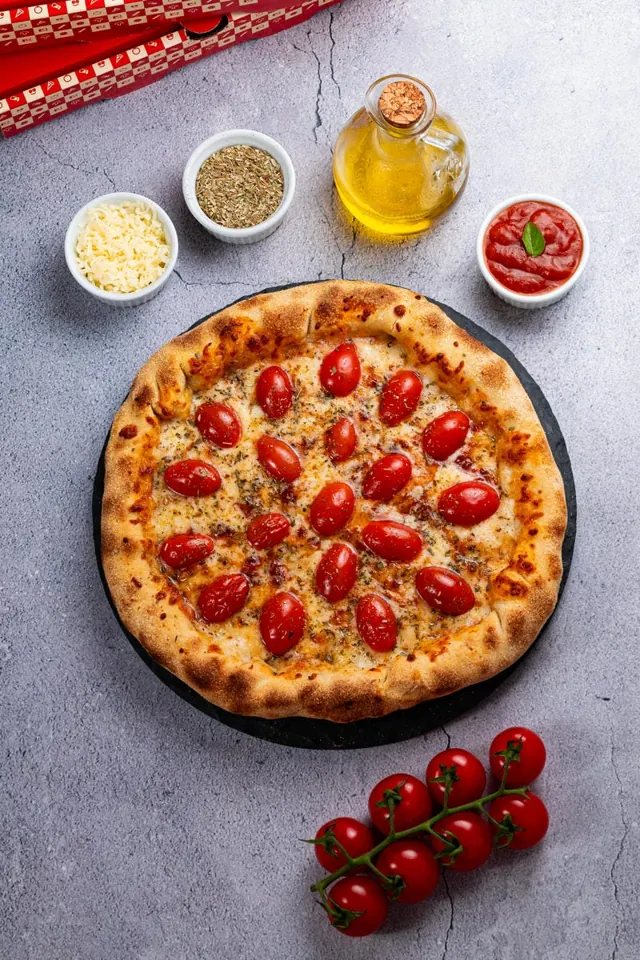 Pizza Boo Napolitana