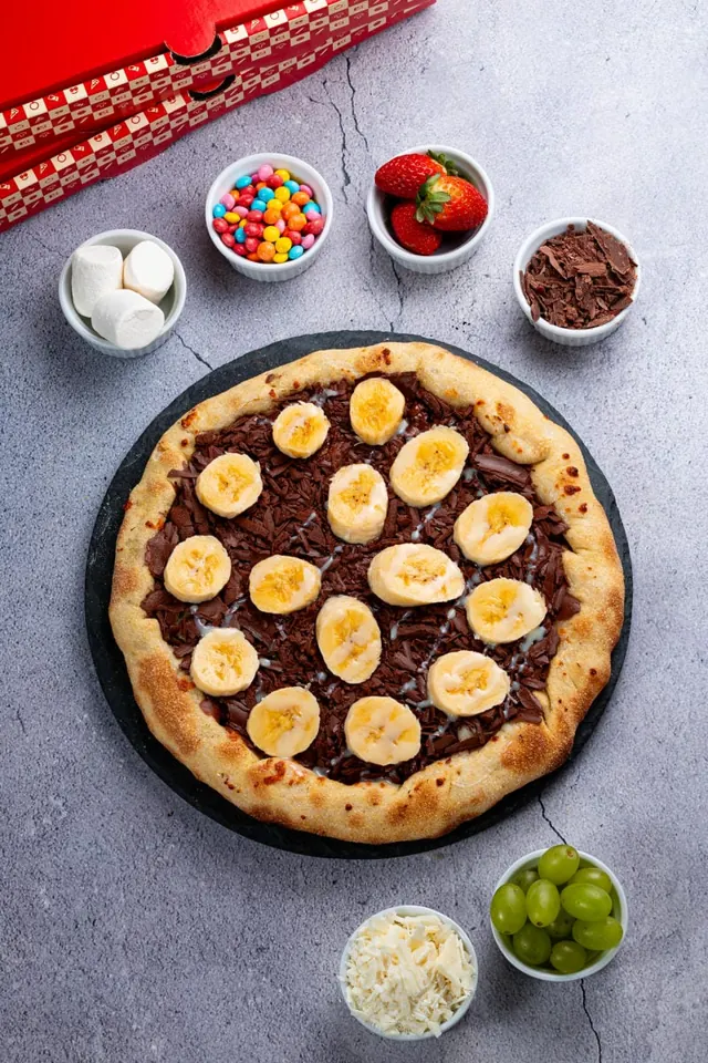 Pizza Boo Banana Nublada